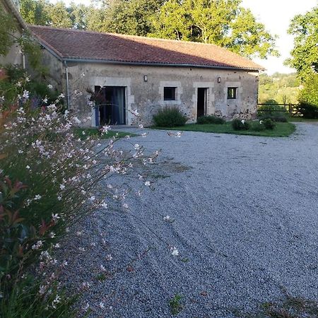 Gite de Villodier Villa Le Vigeant Eksteriør bilde